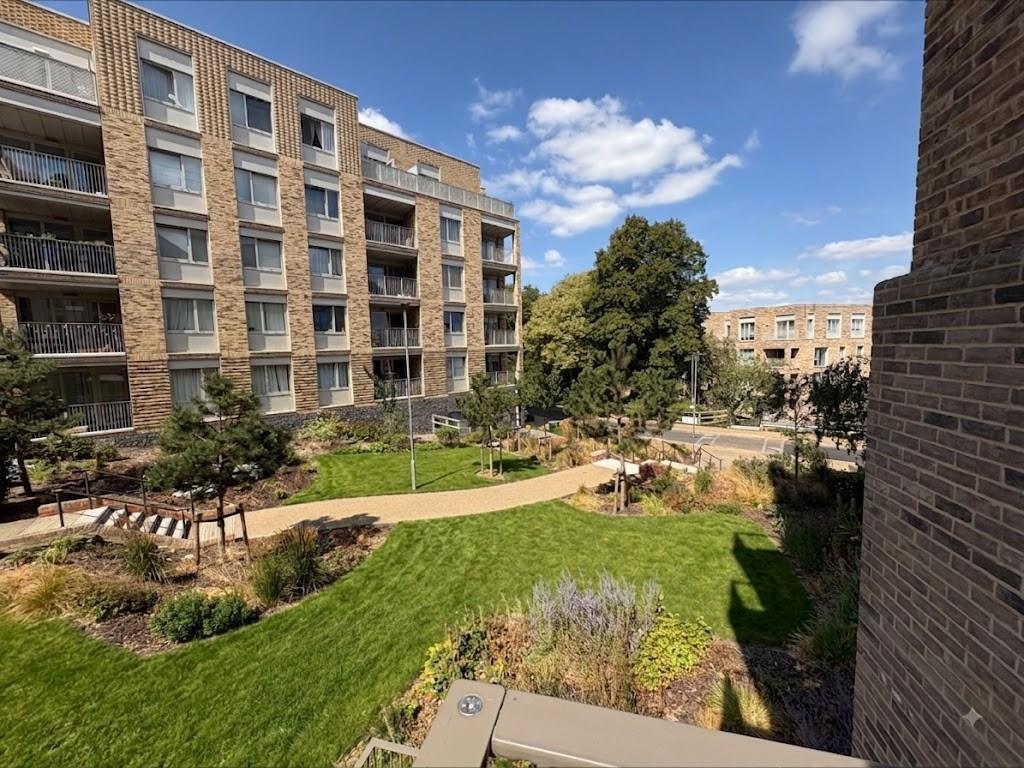 Medawar Drive, Mill Hill, NW7, London